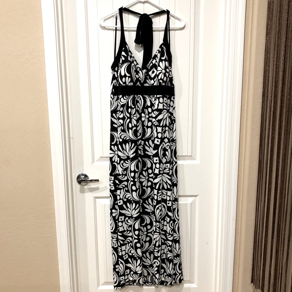 APT 9 Full length dress Size XL
